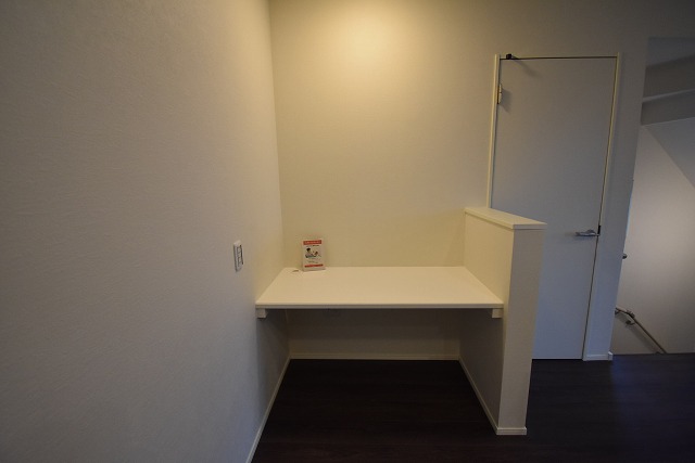 キッチン横カウンター