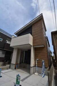 横浜市鶴見区上末吉５丁目 新築戸建 １号棟
